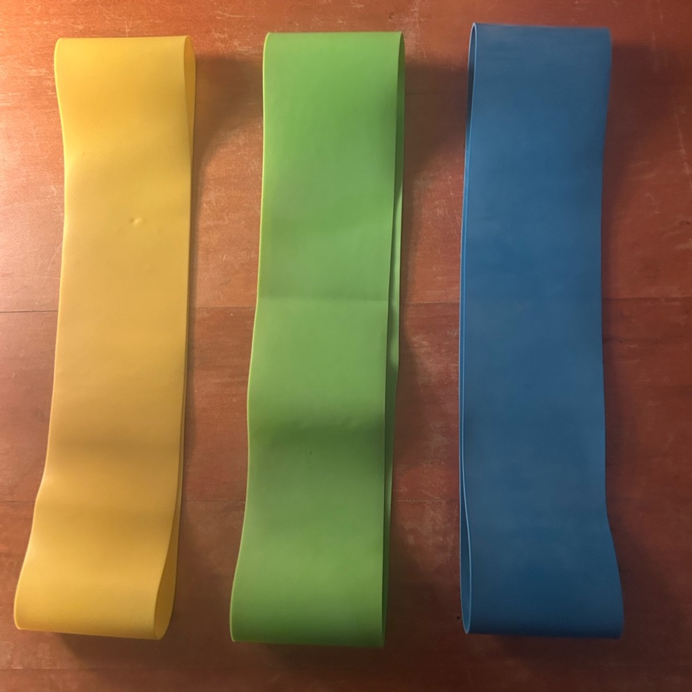 NWOT Beachbody Fitness Bands - Vibrant Set